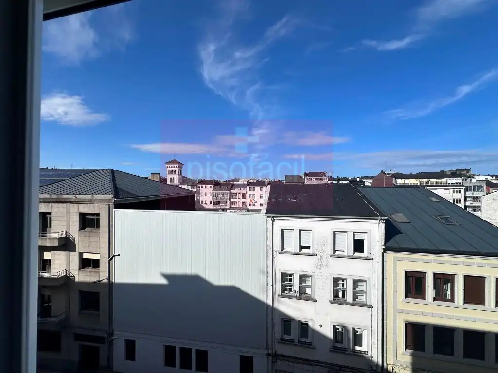 Vista exterior de Piso en venta en Lugo