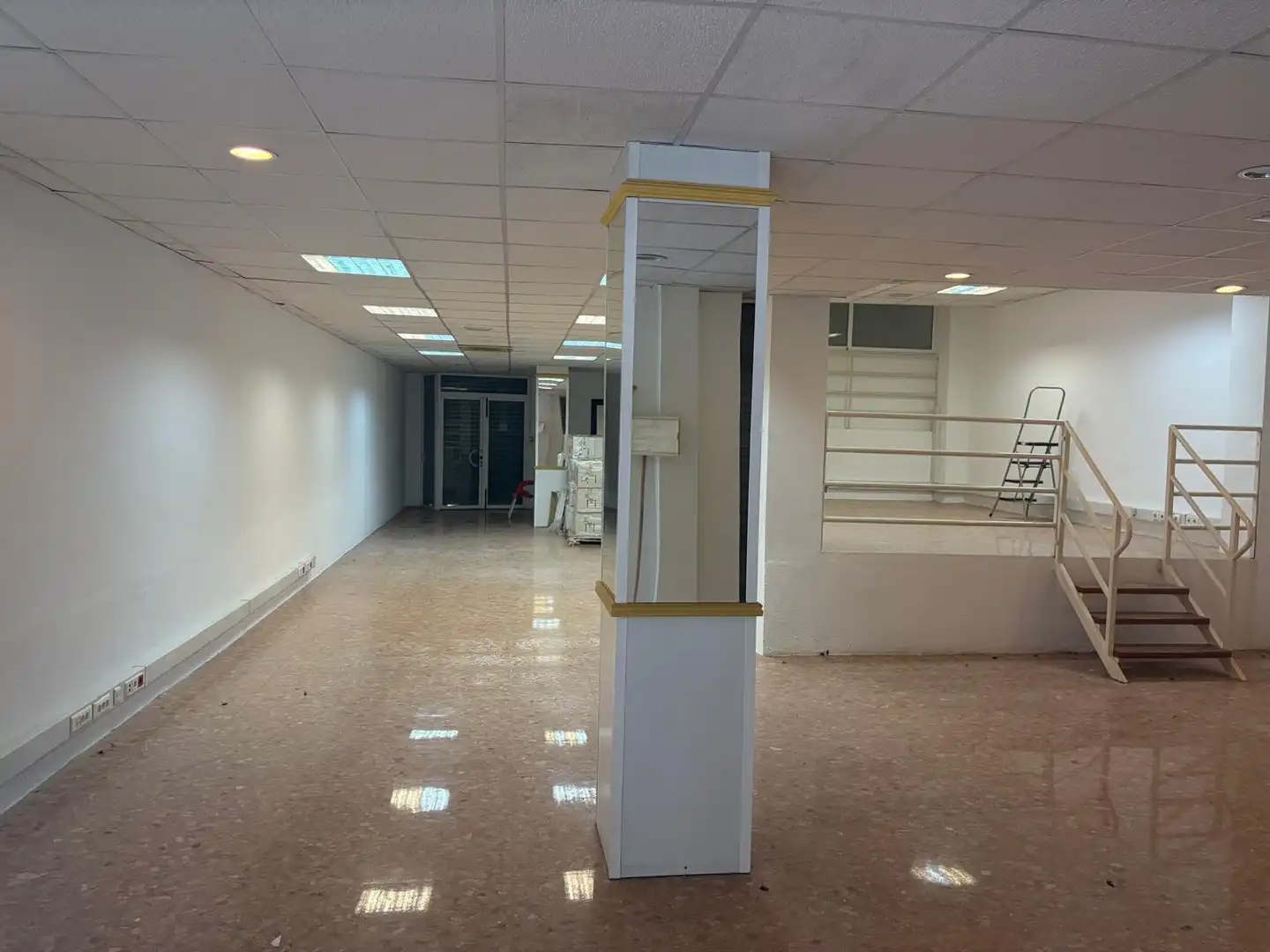 Local comercial en venda a Patraix