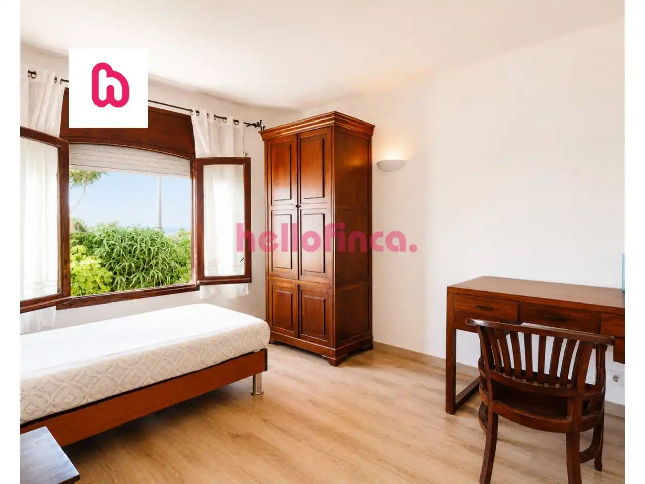 Bedroom of Flat for sale in Vilanova i la Geltrú  with Air Conditioner, Heating and Private garden