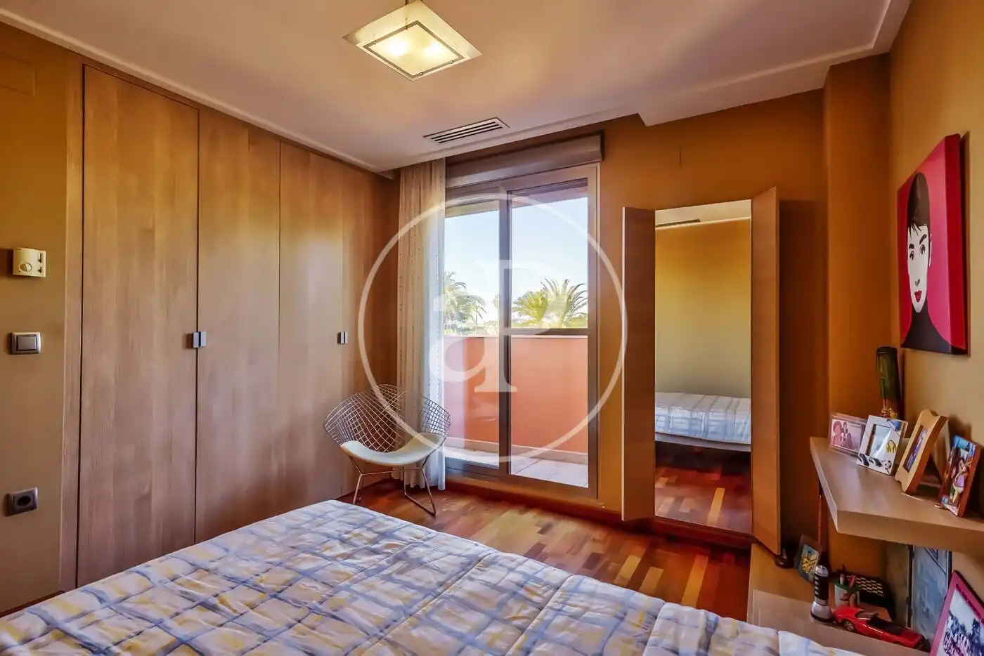 Habitación de Casa o chalet en venta en L'Alcúdia con Aire acondicionado, Calefacción y Jardín privado