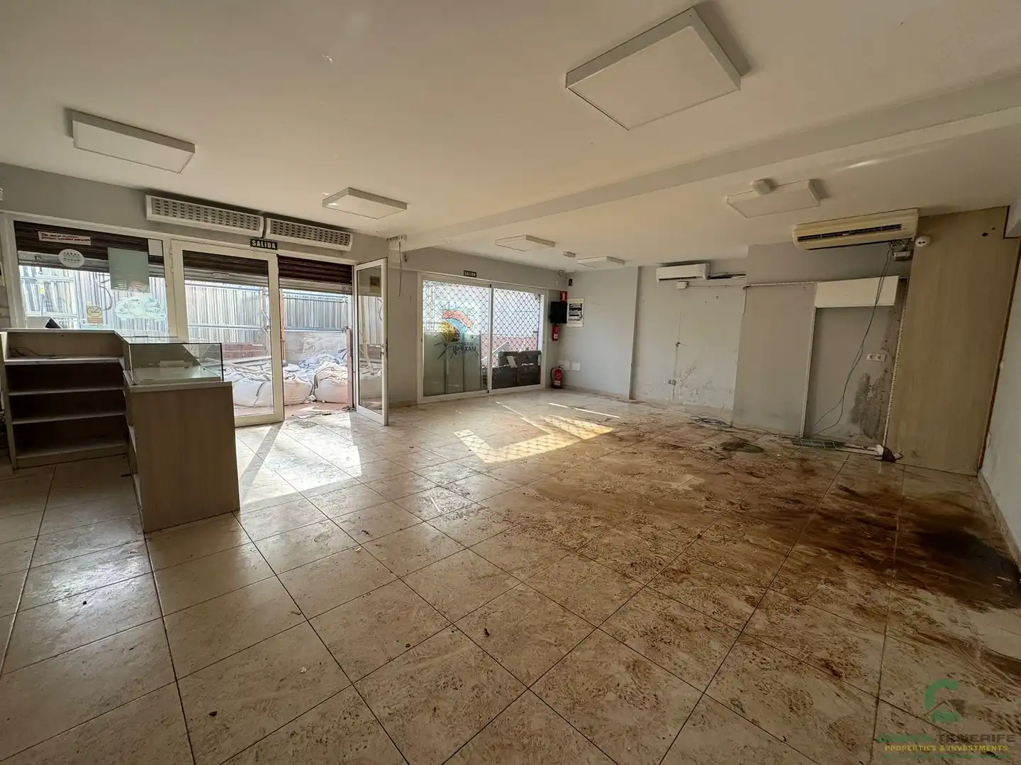 Local comercial de lloguer a Av. Santiago Puig, imagen 13