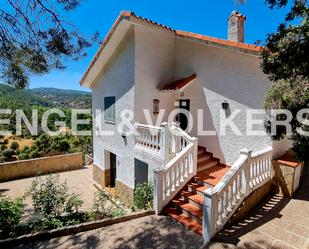 Vista exterior de Casa o xalet en venda en Santa María de la Alameda