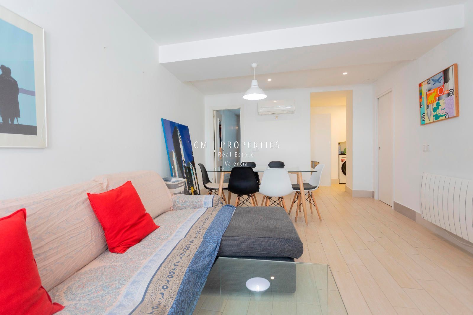 Living room of Flat to rent in  Valencia Capital  with Air Conditioner, Heating and Furnished