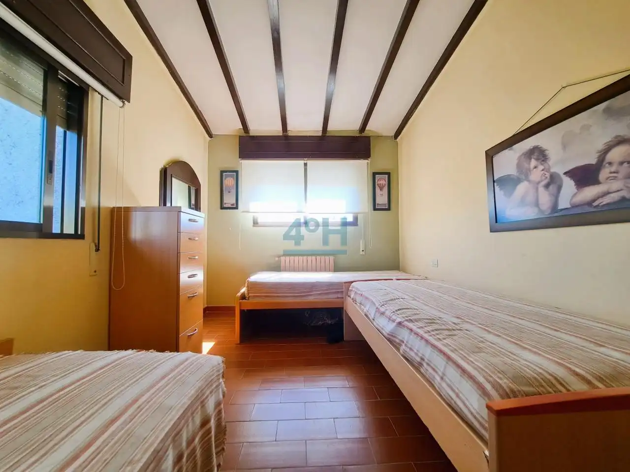 Dormitori de Casa o xalet en venda en San Cibrao das Viñas amb Calefacció, Jardí privat i Terrassa