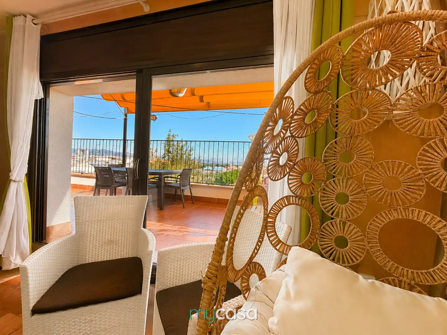 Terraza de Ático en venta en El Prat de Llobregat con Aire acondicionado, Calefacción y Parquet