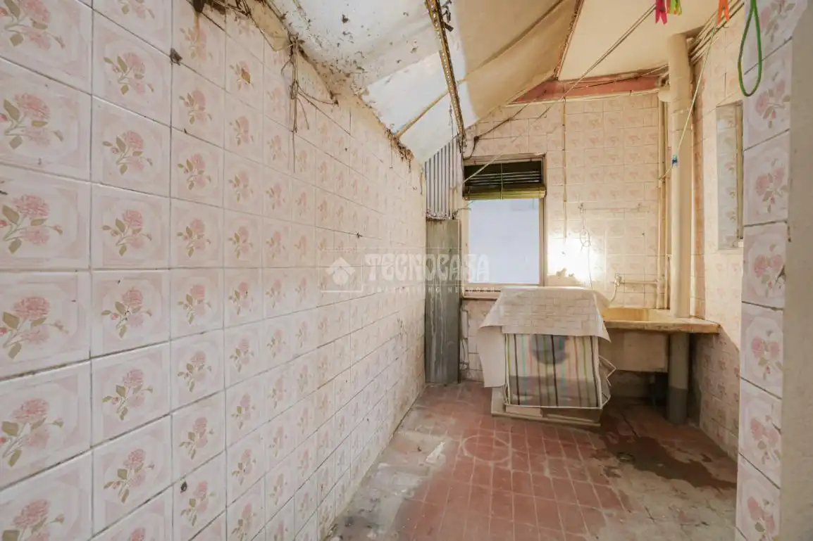 Piso en venta en Barcelona con Jardín privado, Terraza y Balcón