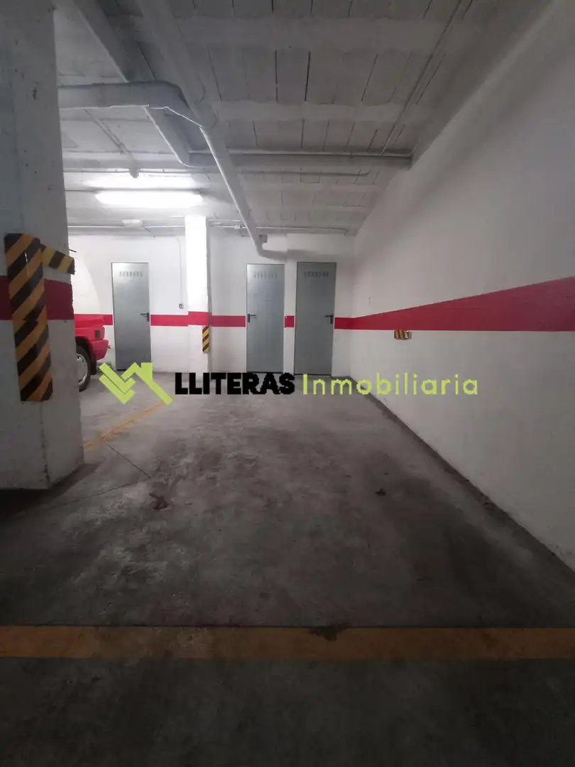Aparcament de Planta baixa en venda en Inca amb Terrassa i Balcó