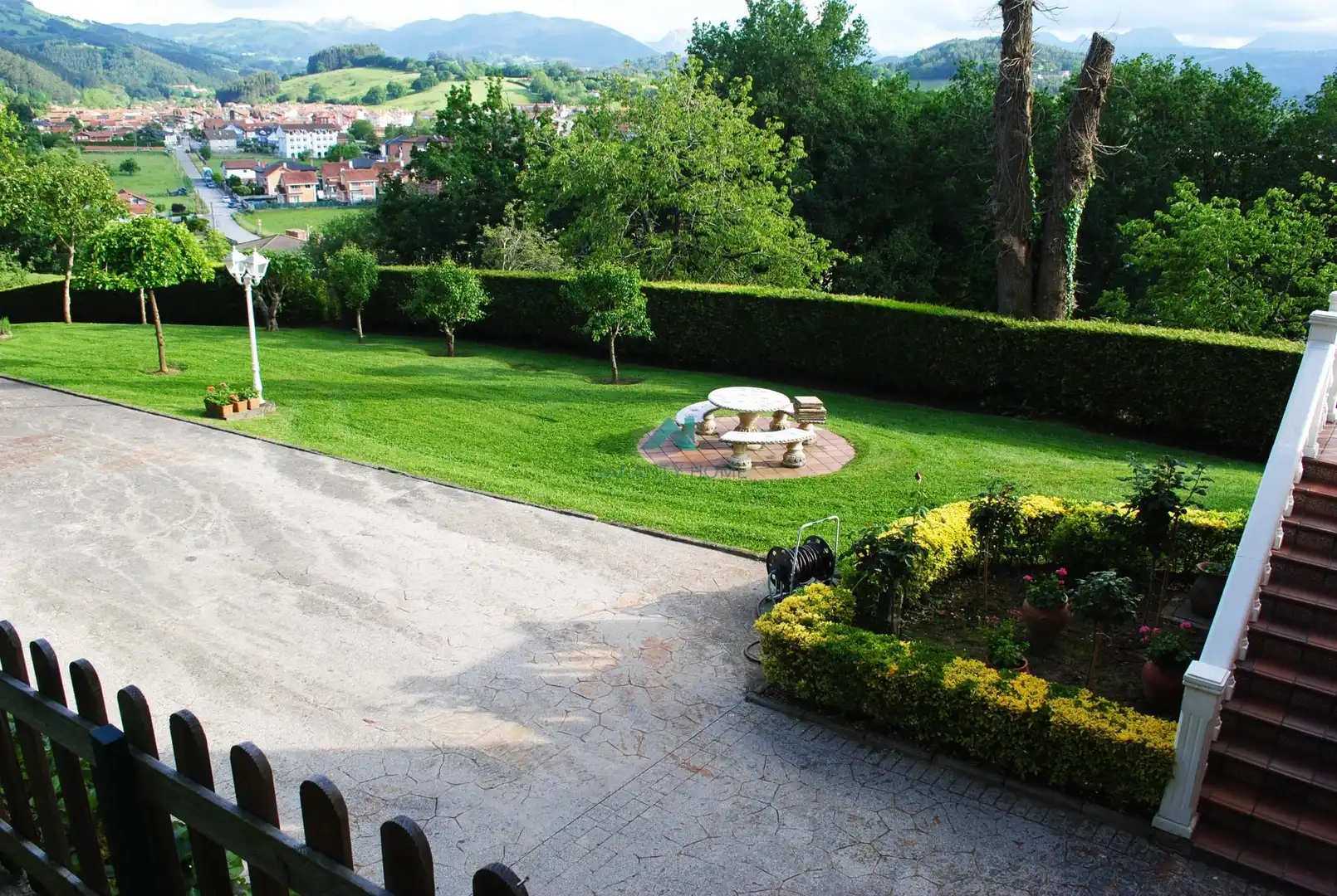 Terrassa de Casa o xalet en venda en Ampuero amb Calefacció, Jardí privat i Terrassa