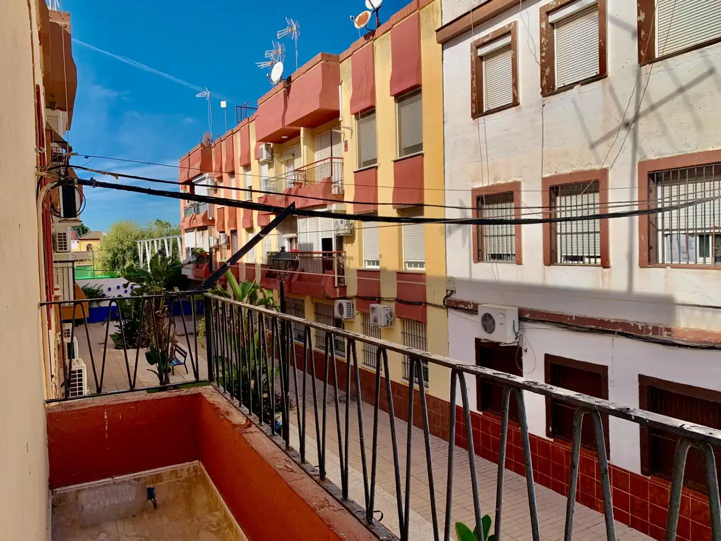 Vista exterior de Piso en venta en Tocina, Sevilla