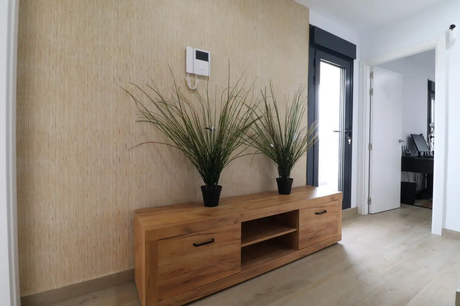 Sala d'estar de Casa o xalet en venda en Las Palmas de Gran Canaria amb Jardí privat, Terrassa i Traster