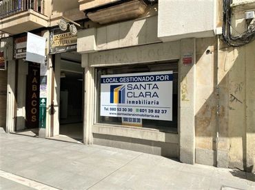Gewerbefläche zur Miete in Casco Antiguo
