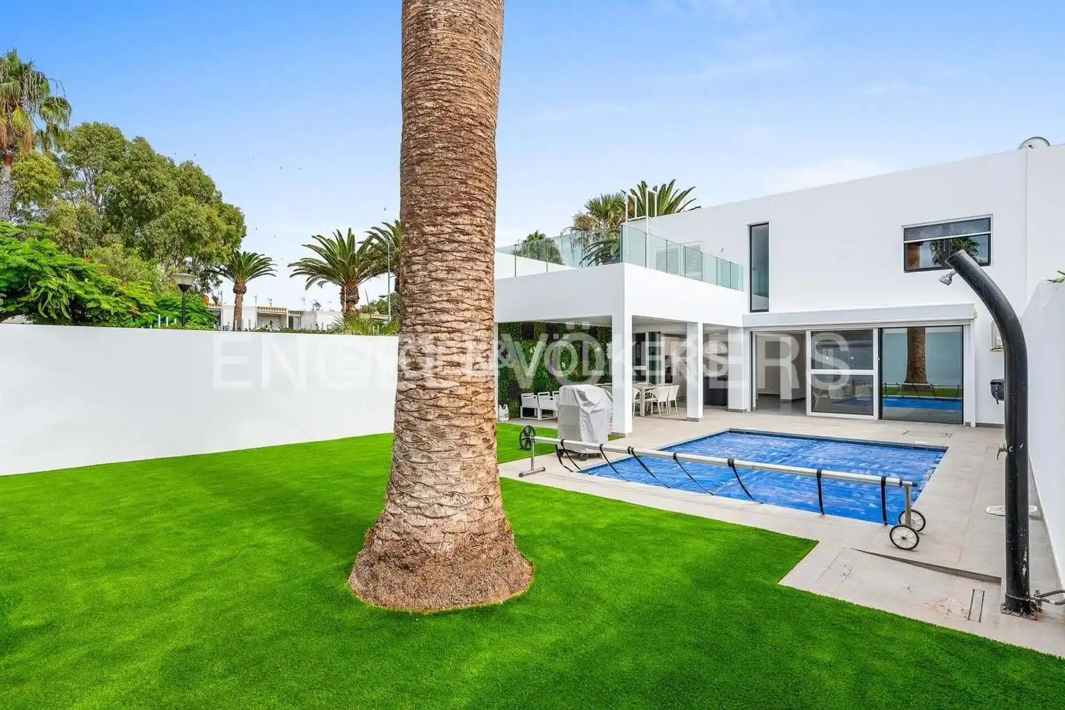 Vista exterior de Casa o chalet en venta en Arona con Aire acondicionado, Terraza y Piscina