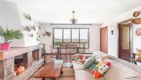 Living room of House or chalet for sale in Villaviciosa  with Private garden