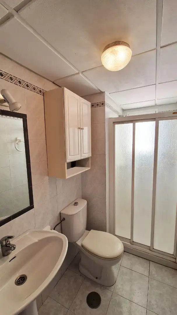 Baño de Piso en venta en Benalmádena con Aire acondicionado, Terraza y Trastero