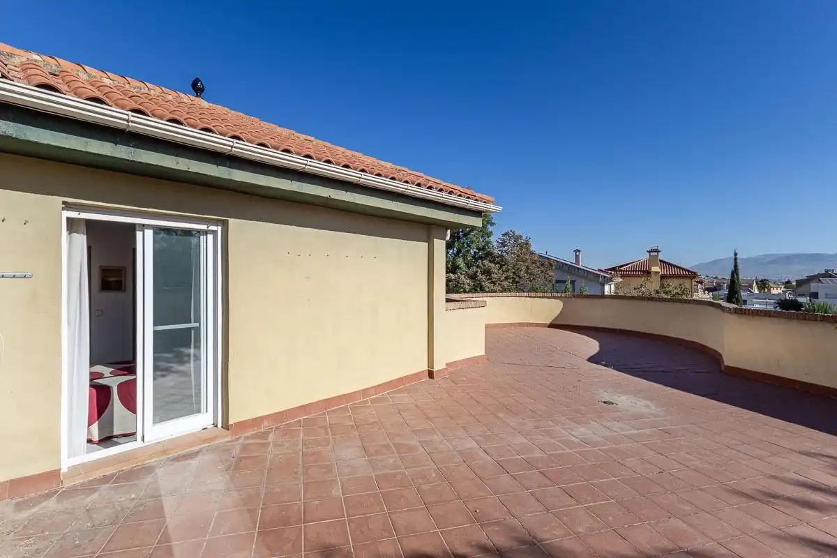 Villa con piscina in vendita a Residencial Triana - Barrio Alto, imagen 34