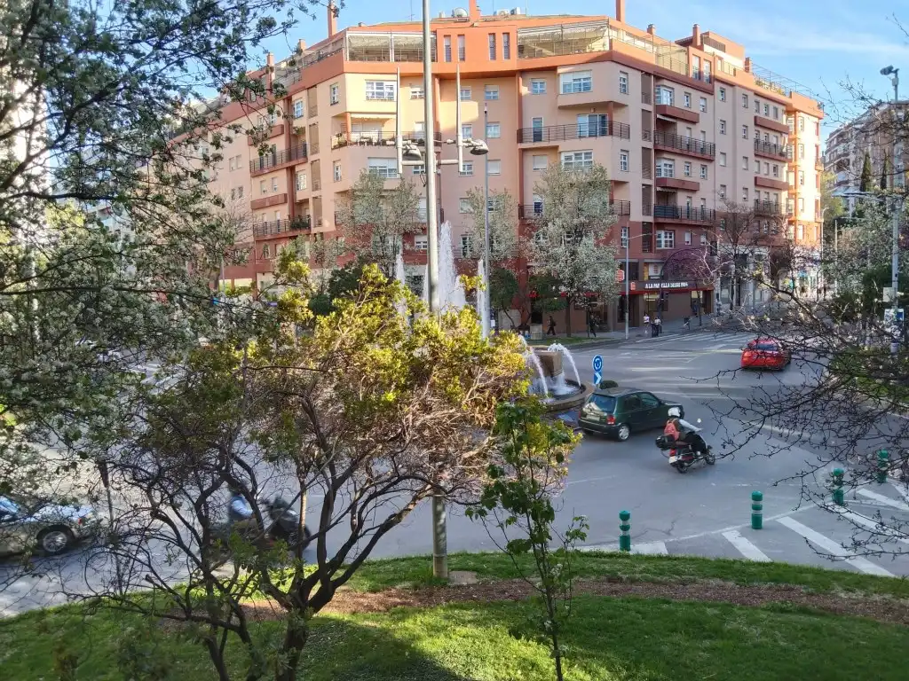 Pis amb ascensor en venda a Plaza Constitucion