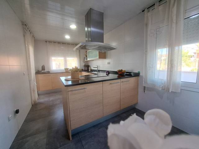 Casa-chalet en Venta en Can Vallhonrat