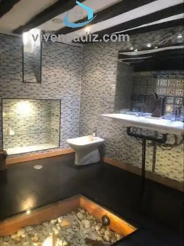 Baño de Loft en venta en Cádiz con Trastero y Balcón