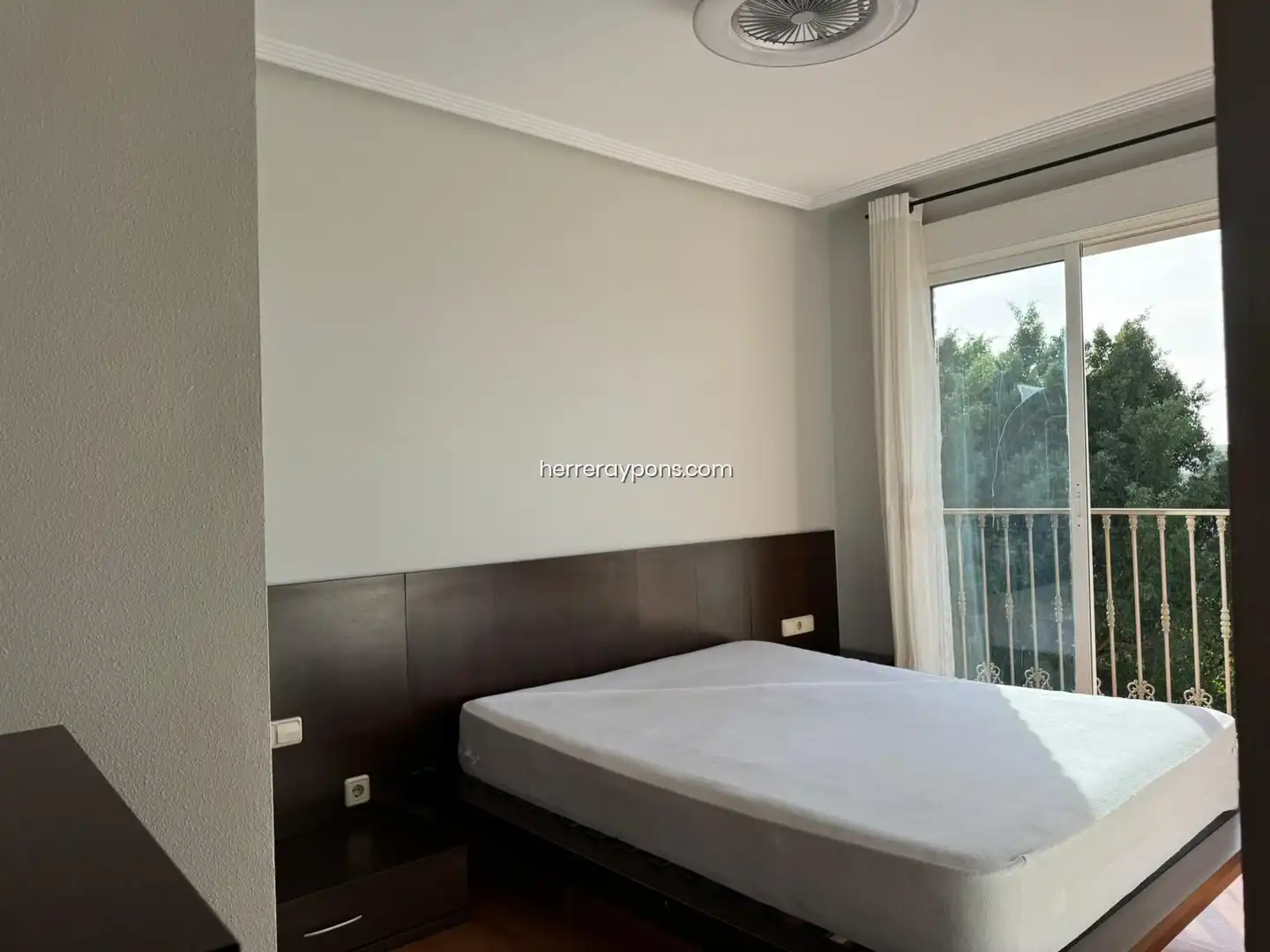 Bedroom of Flat for sale in Murcia  with Air Conditioner and Storage room