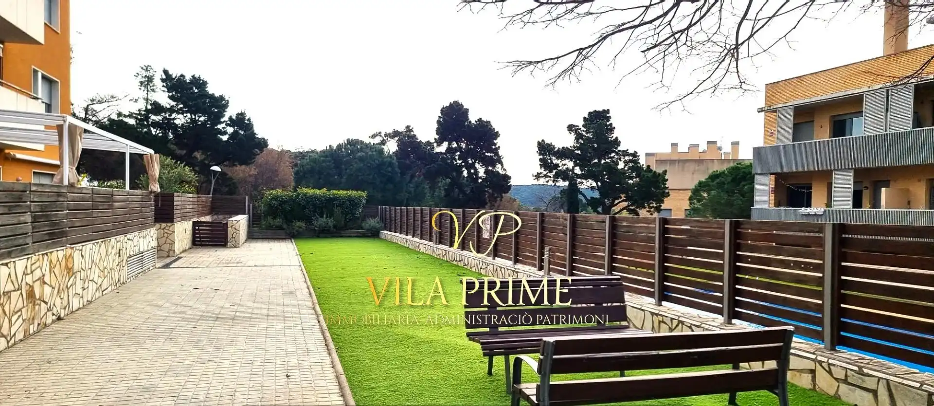 Terrassa de Dúplex en venda en Sant Feliu de Guíxols amb Aire condicionat, Calefacció i Jardí privat