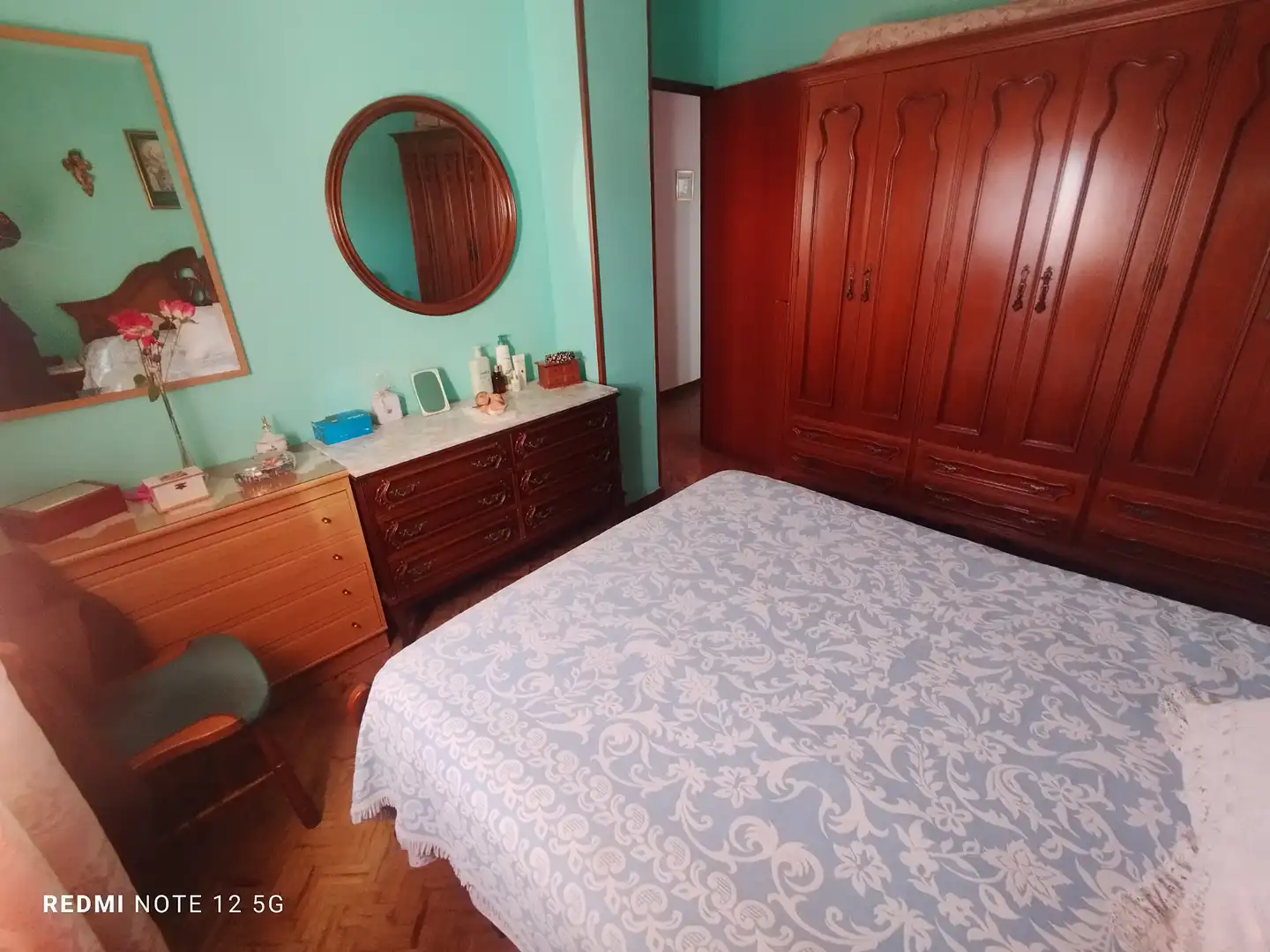 Habitación de Piso en venta en Sevilla con Jardín privado, Terraza y Amueblado