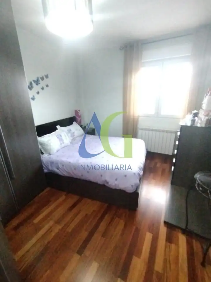 Bedroom of Apartments for sale in Villaquilambre  with Heating, Parquet flooring and Storage room