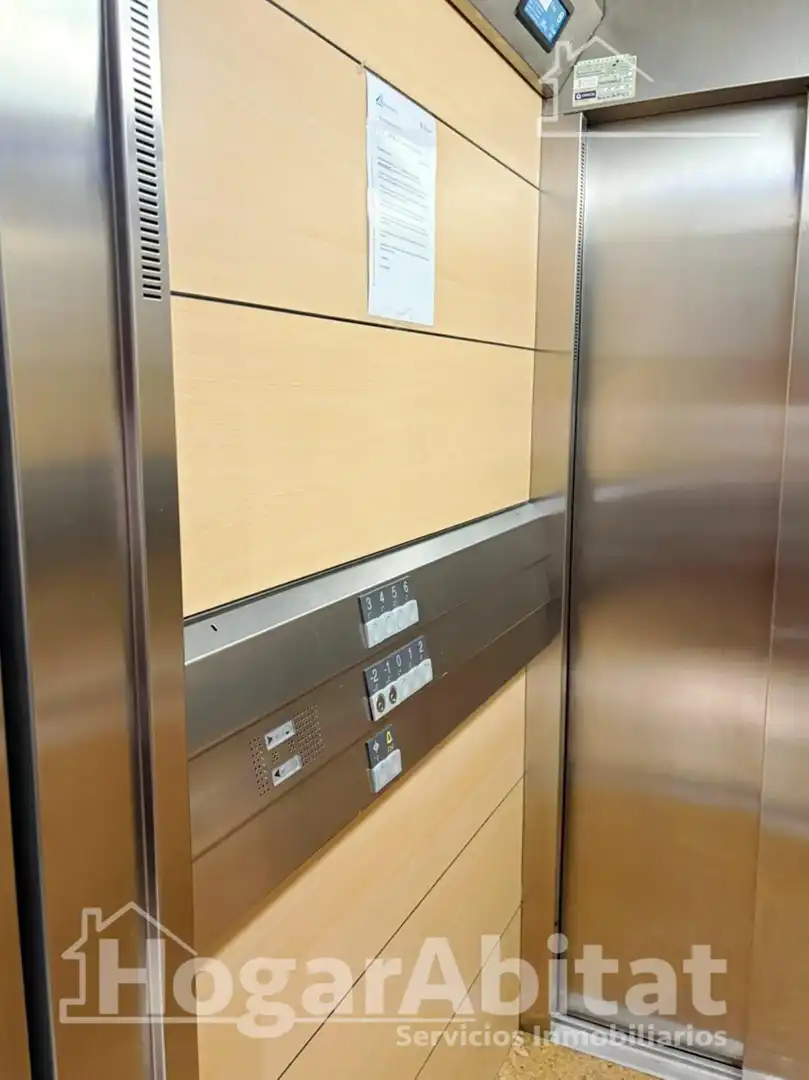 Flat for sale in Torrent  with Air Conditioner, Heating and Private garden