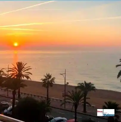 Außenansicht von Wohnung zum Verkauf in Pineda de Mar mit Heizung