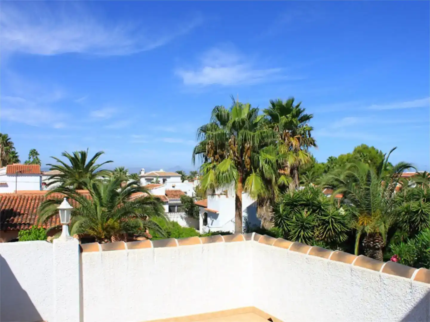 Vista exterior de Casa o xalet de lloguer en Els Poblets amb Jardí privat, Traster i Piscina