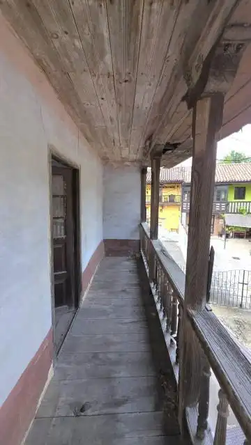 Terrassa de Casa o xalet en venda en Quirós
