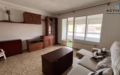 Living room of Flat for sale in Valladolid Capital  with Terrace