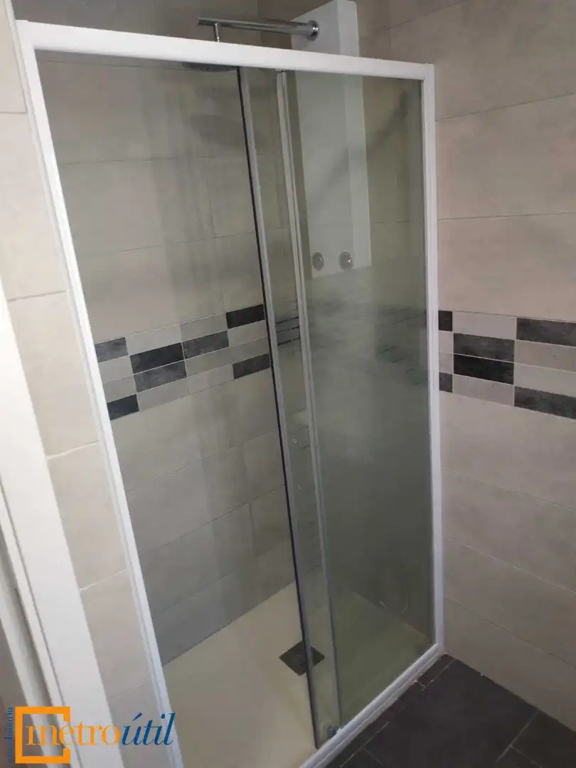 Bathroom of Flat for sale in Salamanca  with Heating, Parquet flooring and Balcony