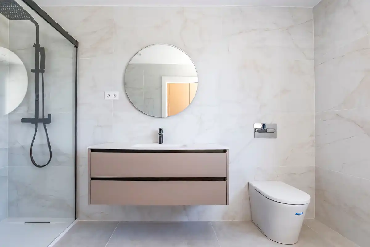 Bathroom of Houses for sale in Sitges  with Air Conditioner, Heating and Private garden