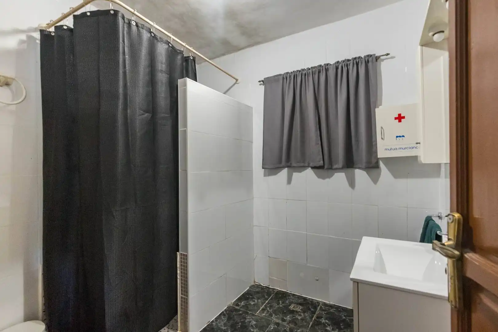 Bathroom of Houses for sale in Murcia  with Air Conditioner, Terrace and Storage room