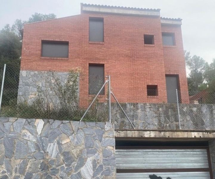 Vista exterior de Casa o chalet en venta en Cervelló