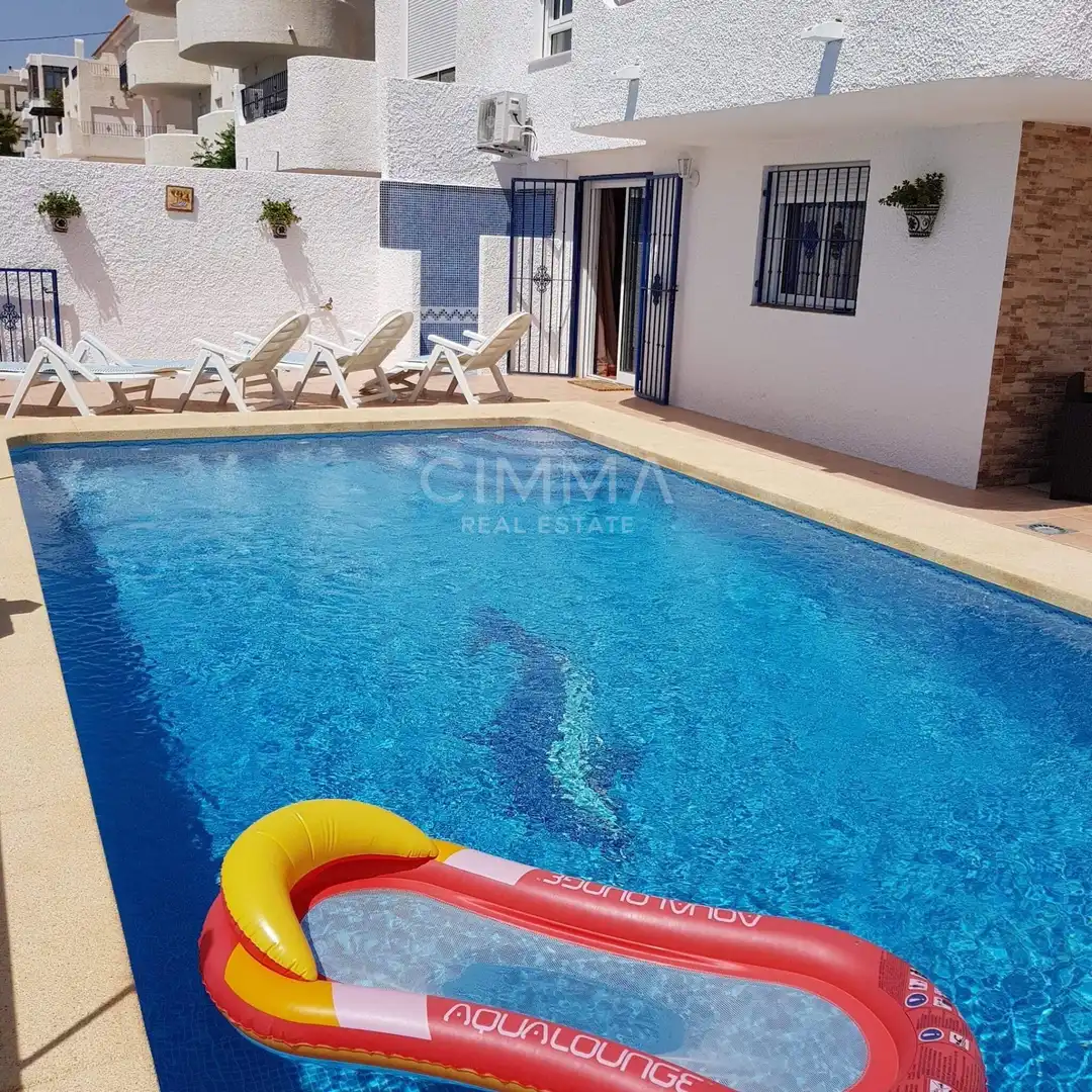 Piscina de Casa o chalet de alquiler en Villajoyosa / La Vila Joiosa
