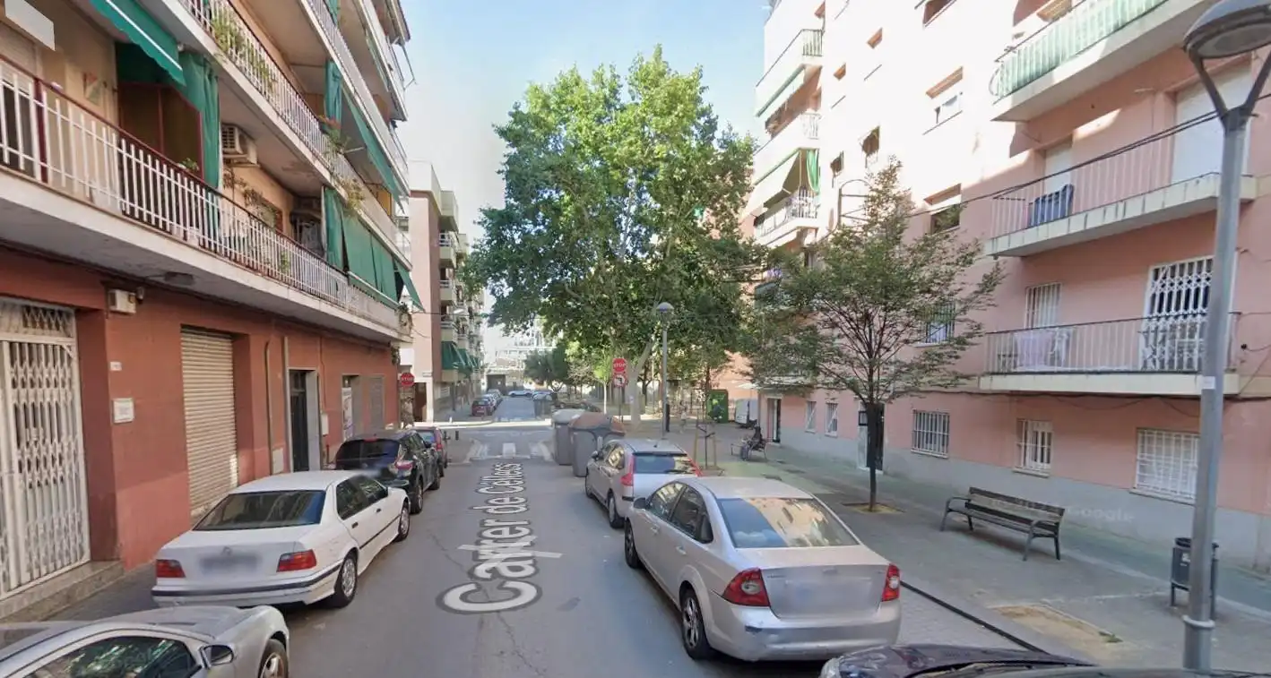 Piso con ascensor en venta en CELLECS