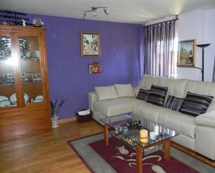 Living room of Duplex for sale in León Capital   with Heating, Parquet flooring and Storage room