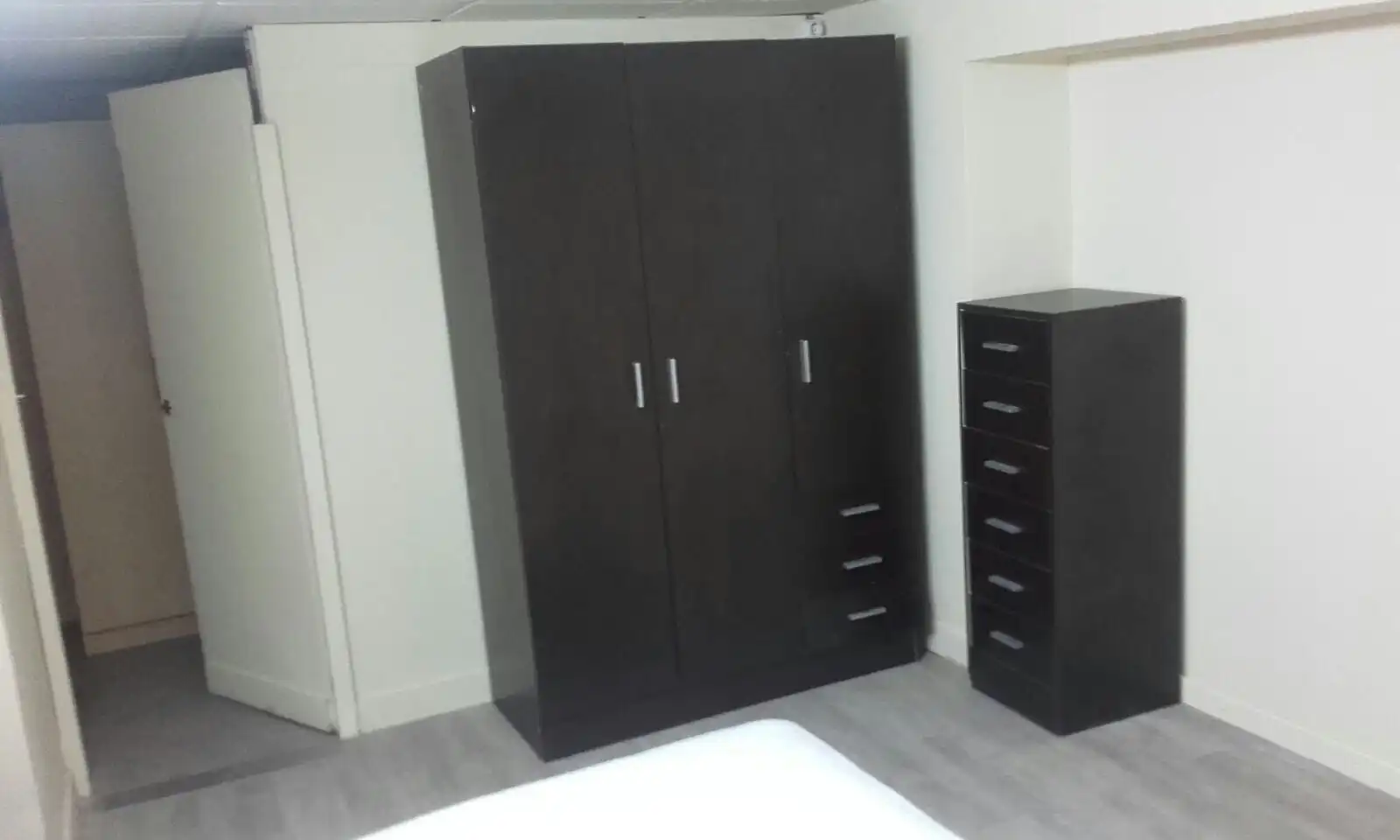 Habitación de Local en venta en Errenteria con Calefacción, Amueblado y Alarma