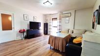 Living room of Flat for sale in  Córdoba Capital  with Air Conditioner, Heating and Private garden