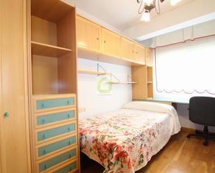 Bedroom of Flat to rent in  Granada Capital