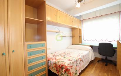 Bedroom of Flat to rent in  Granada Capital