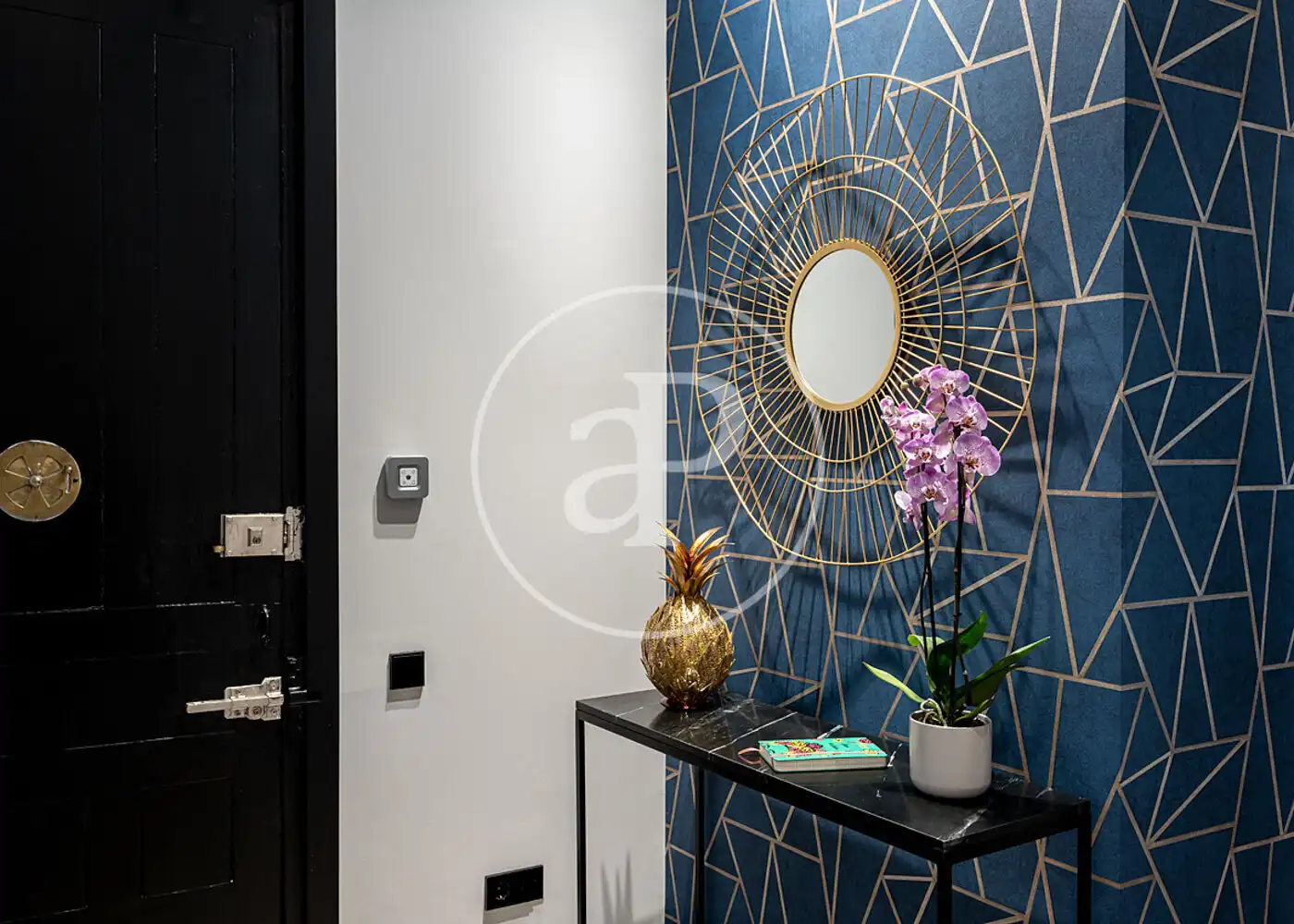 Flat for rent in Madrid  with Air Conditioner, Heating and Furnished