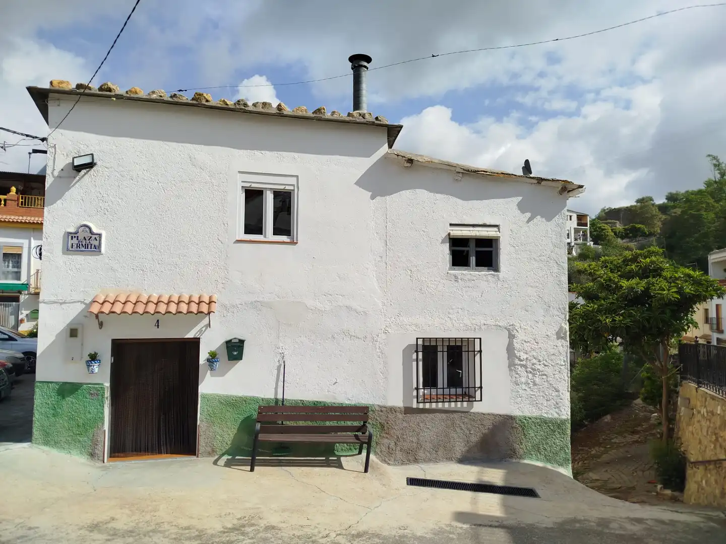 Vista exterior de Casa o xalet en venda en Cádiar amb Aire condicionat, Calefacció i Terrassa