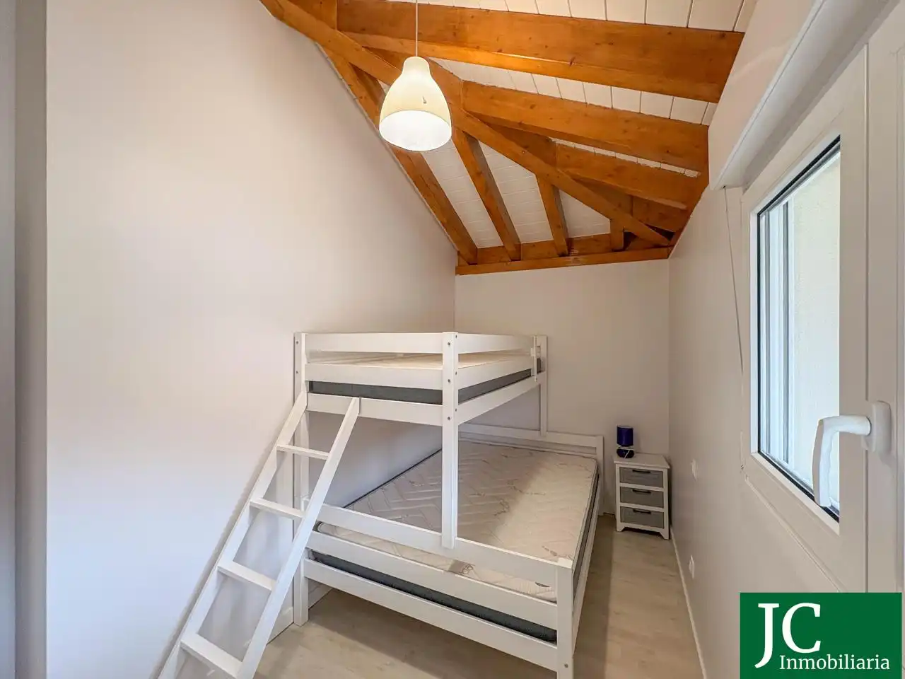 Casa adosada en venta en Arredondo