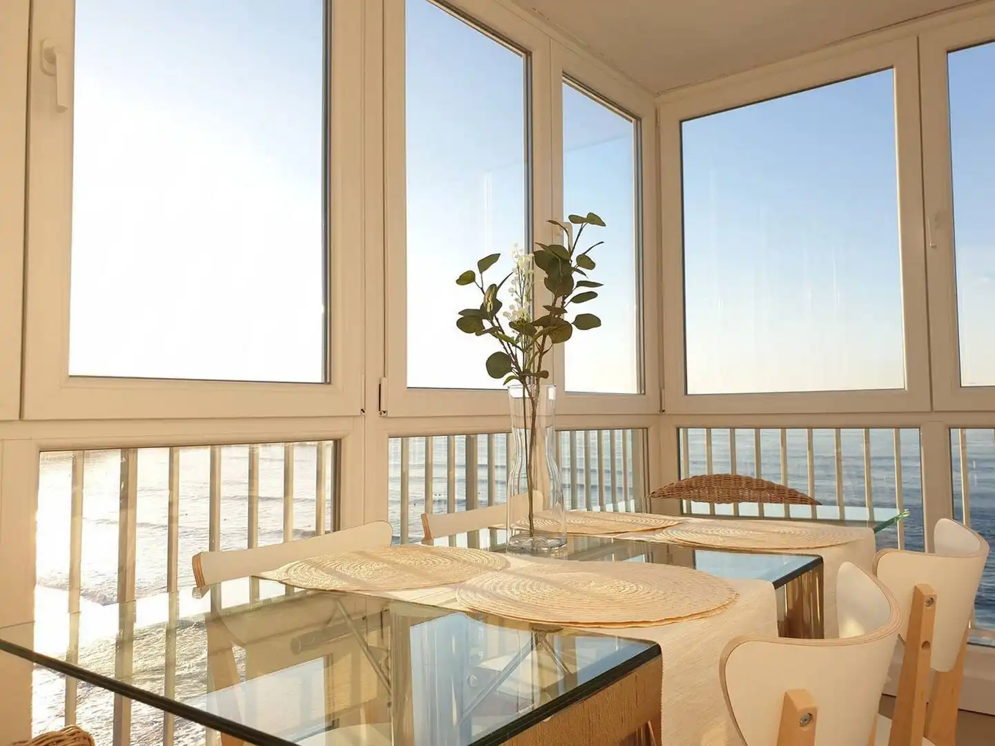 Esszimmer von Wohnungen zur Miete in Castrillón mit Klimaanlage, Heizung und Privatgarten