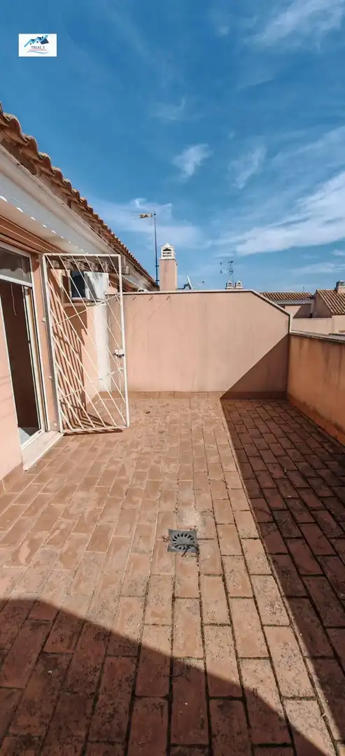 Detached homes for sale in Calle del Azafrán, Olivar de Quintos