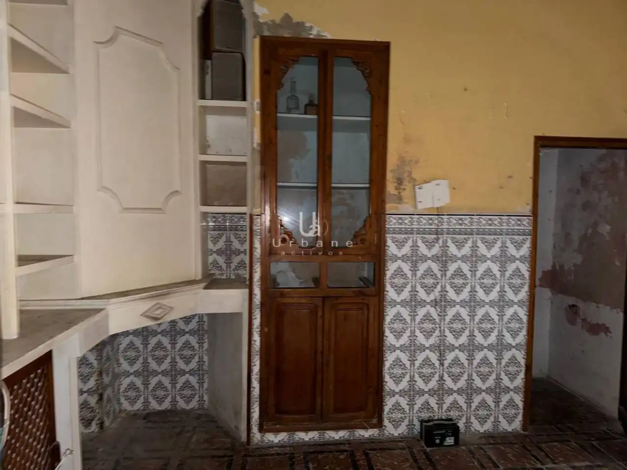 Kitchen of Flat for sale in Valencia  with Terrace and Alarm