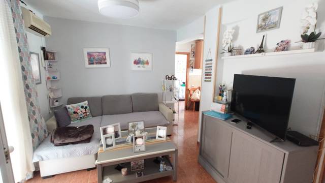 Piso en Venta en Calle Navío Argos, 23 en Los Pájaros