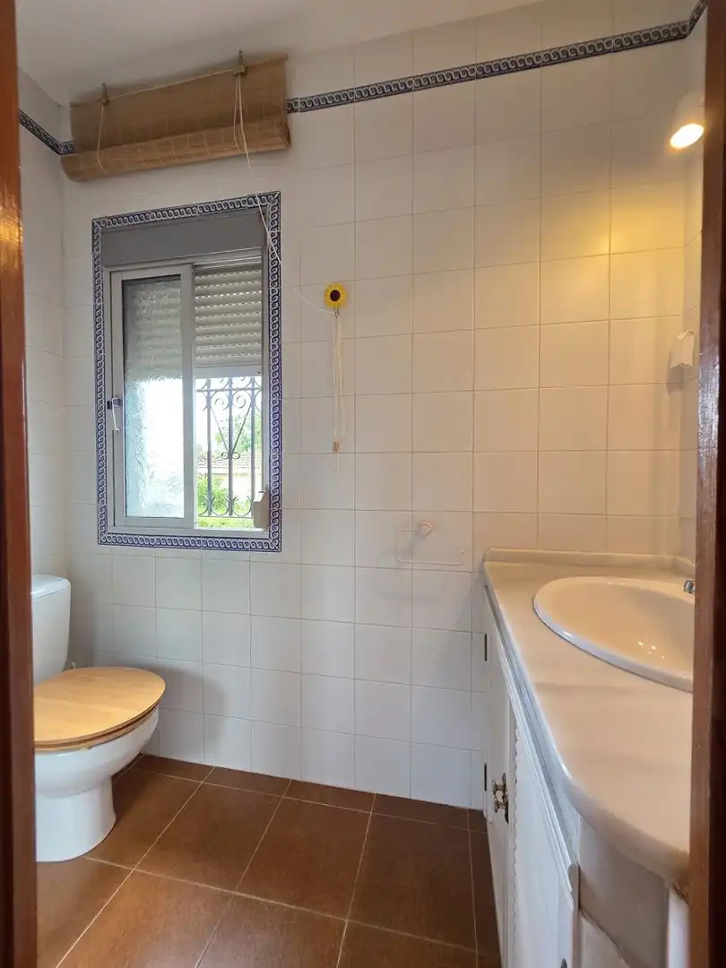 Chalet con piscina en venta en Palomares del Río, imagen 40